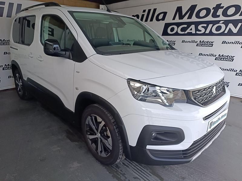 Usado Peugeot e-Rifter GTi 100 kW (136 CV) 2023 Blanco Monovolumen