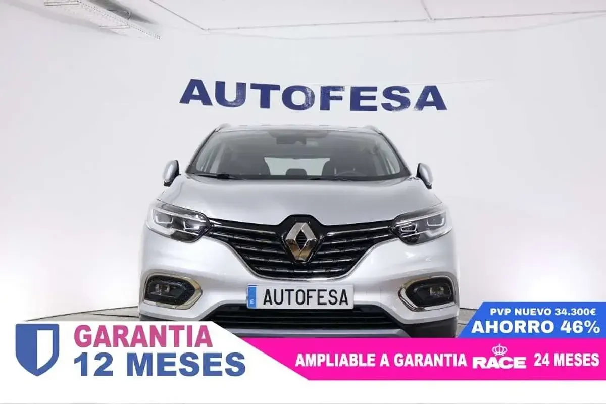 Usado Renault Kadjar Techno 140 CV (102 kW) 2022 Gris SUV