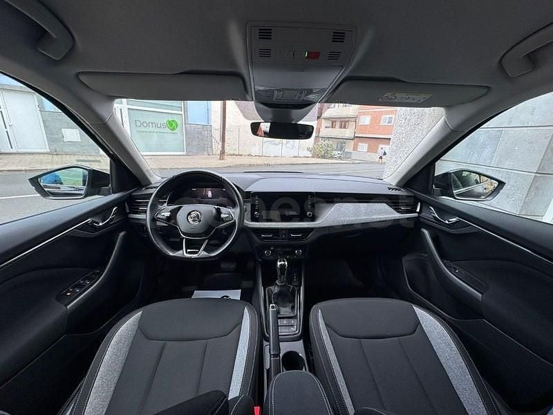 Usado Skoda Kamiq Active 110 CV (80 kW) 2024 Negro SUV
