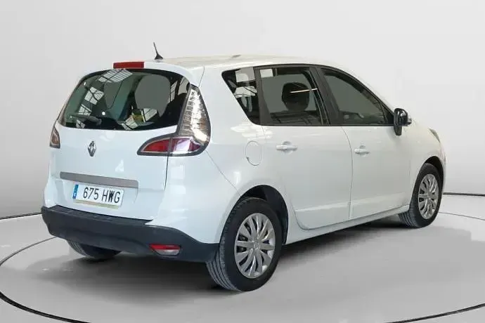 Usado Renault Scenic E-Tech Expression 110 CV (80 kW) 2014
