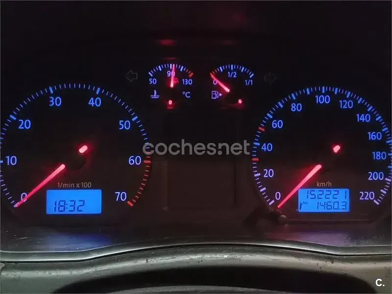 Usado VW Polo Advance 80 CV (58 kW) 2006 Negro Utilitario