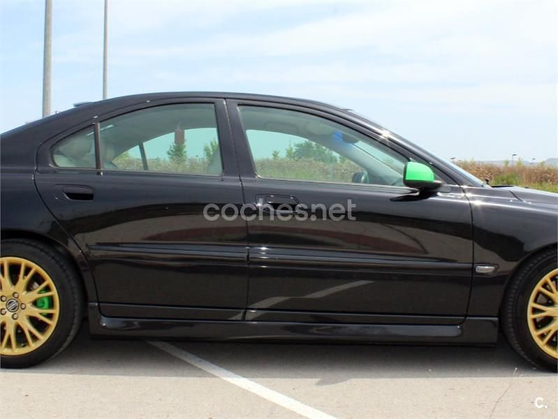 Usado Volvo S60 Momentum 163 CV (119 kW) 2006 Negro Berlina