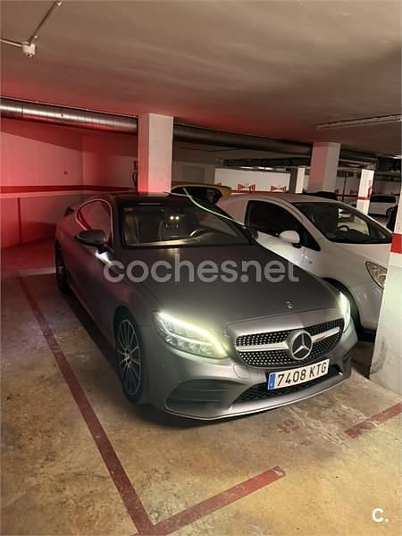 Usado Mercedes C200 184 CV (135 kW) 2019 Gris / plata Coupe