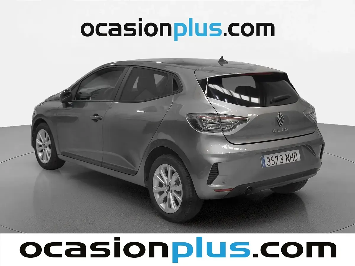 Usado Renault Clio Evolution 91 CV (66 kW) 2025 Gris Utilitario