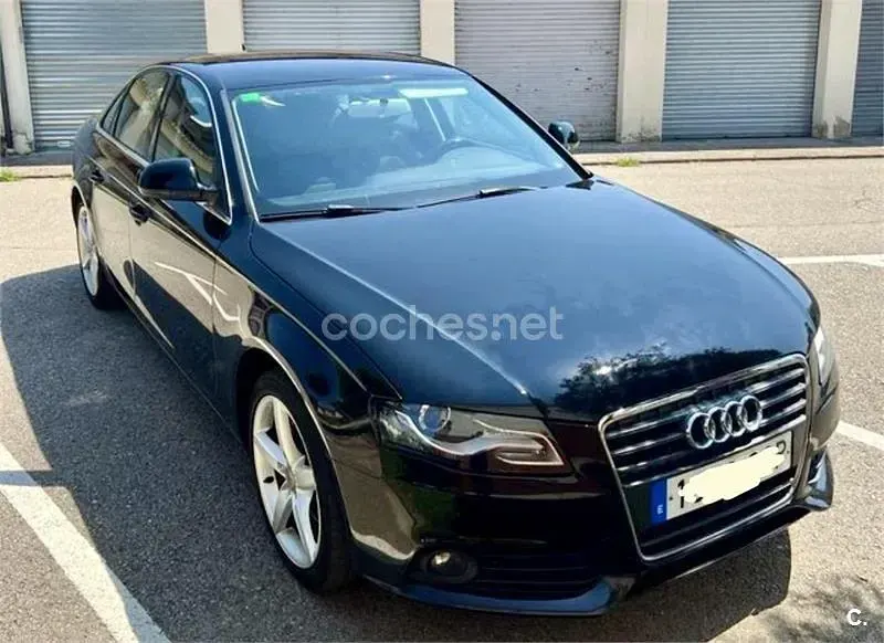 Usado Audi A4 143 CV (105 kW) 2008 Negro Berlina