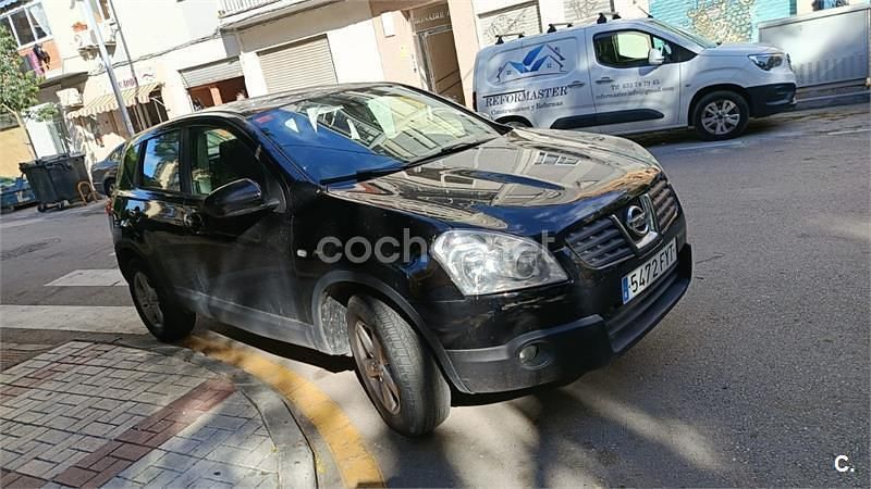 Usado Nissan Qashqai Acenta 106 CV (77 kW) 2007 Negro SUV