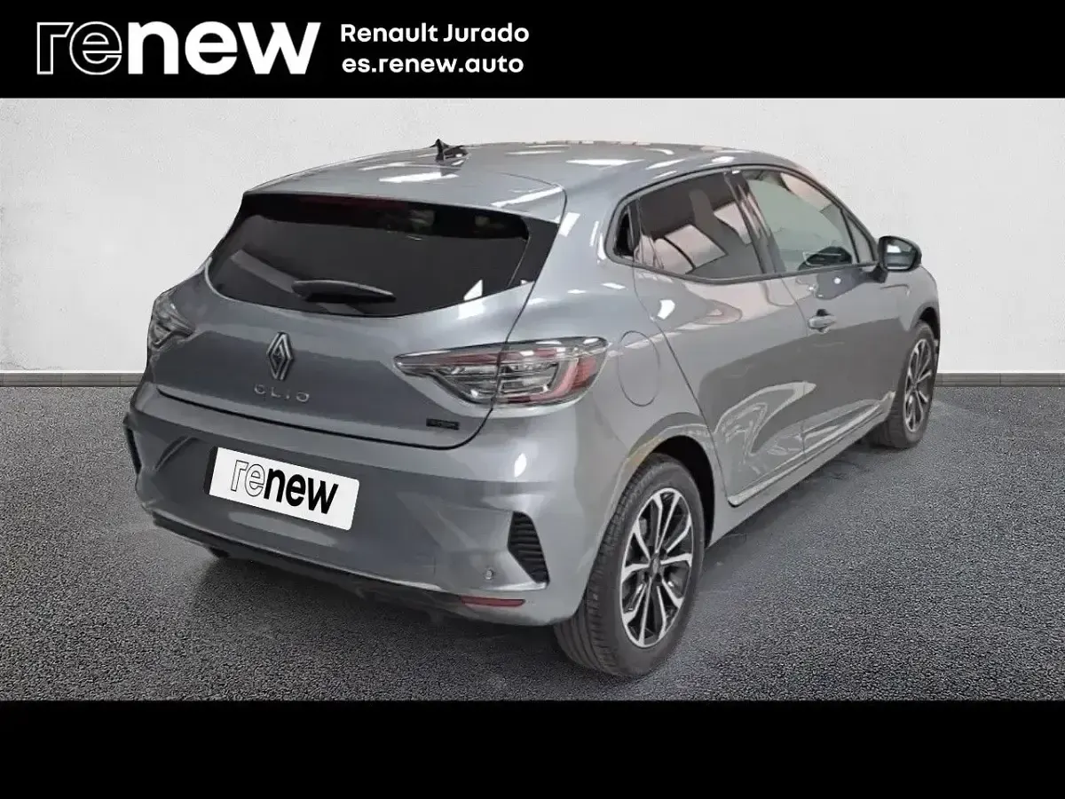 Usado Renault Clio V Techno 145 CV (106 kW) 2024 Gris