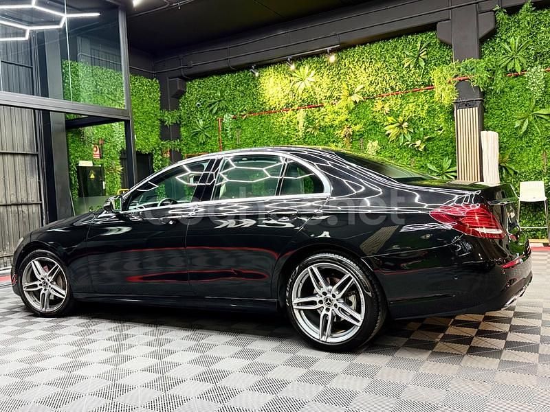 Usado Mercedes E220 194 CV (142 kW) 2018 Negro Berlina