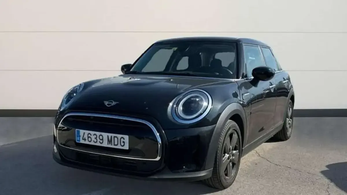Usado Mini Cooper 137 CV (100 kW) 2023 Negro Utilitario