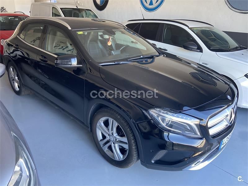 Usado Mercedes GLA220 Edition 1 170 CV (125 kW) 2015 Negro SUV