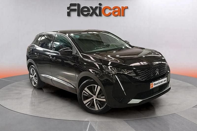 Usado Peugeot 3008 Allure 131 CV (96 kW) 2022 Negro SUV