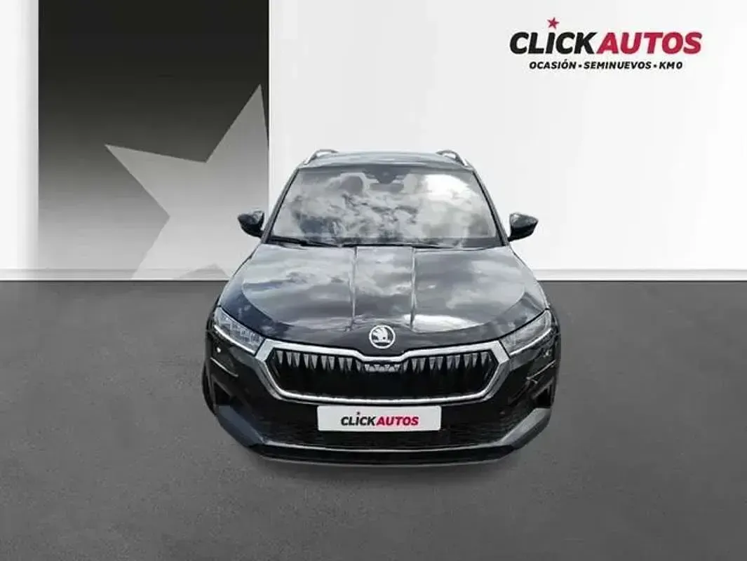 Usado Skoda Karoq Selection 150 CV (110 kW) 2025 Negro SUV