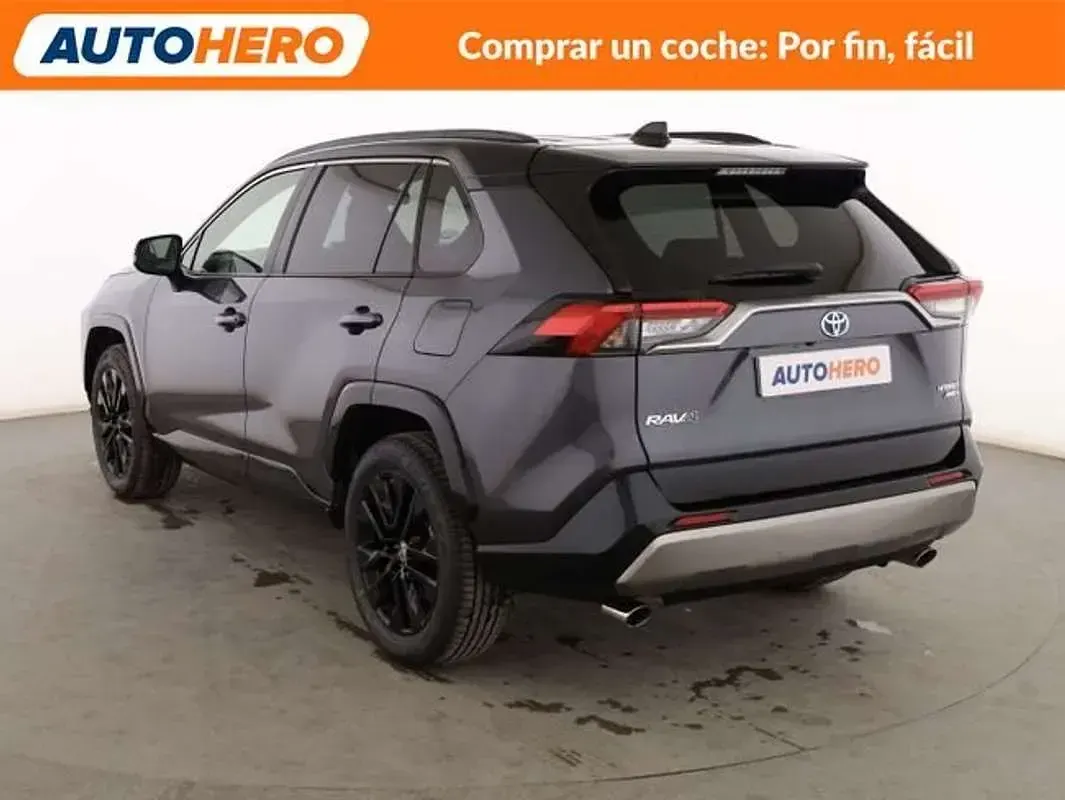 Usado Toyota RAV4 Hybrid Style 222 CV (163 kW) 2022 Gris SUV