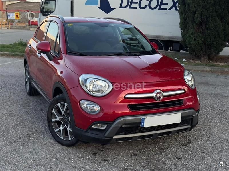 Usado Fiat 500X Lounge 120 CV (88 kW) 2015 Rojo SUV