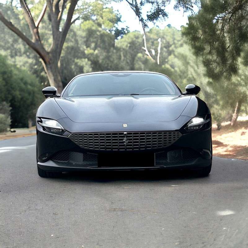 Negro Usado 2022 Ferrari Roma Coupe | 209.900 € - Imagen 1/4