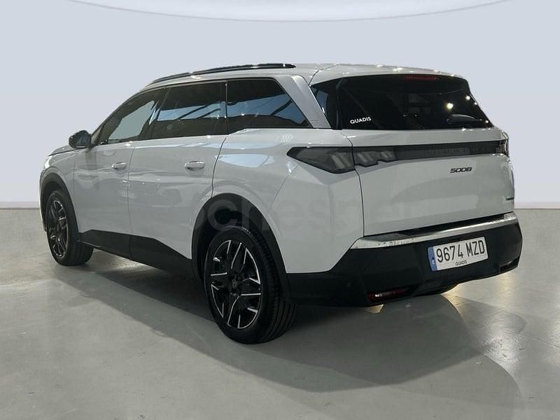 Usado Peugeot 5008 Allure 145 CV (106 kW) 2025 Blanco SUV