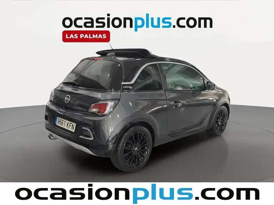 Usado Opel Adam Rocks 87 CV (63 kW) 2017 Gris Utilitario