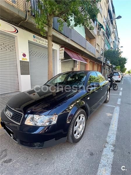 Azul Usado 2003 Audi A4 Familiar | 4000 € (Precio justo) - Imagen 1/4