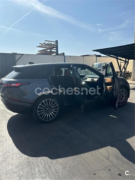Gris / plata Usado 2018 Land Rover Range Rover Velar R-Dynamic SUV | 36.000 € - Imagen 1/4