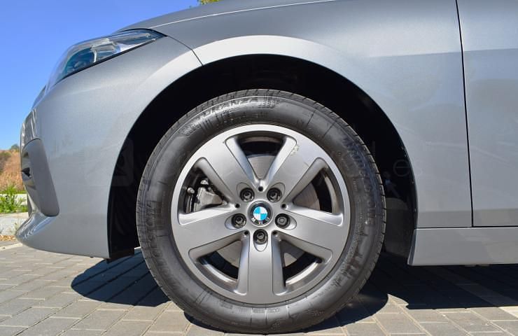Usado BMW 218 Advantage 136 CV (100 kW) 2023 Gris Coupe