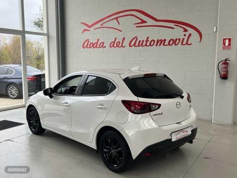 Usado Mazda 2 Edition 90 CV (66 kW) 2019 Blanco Utilitario