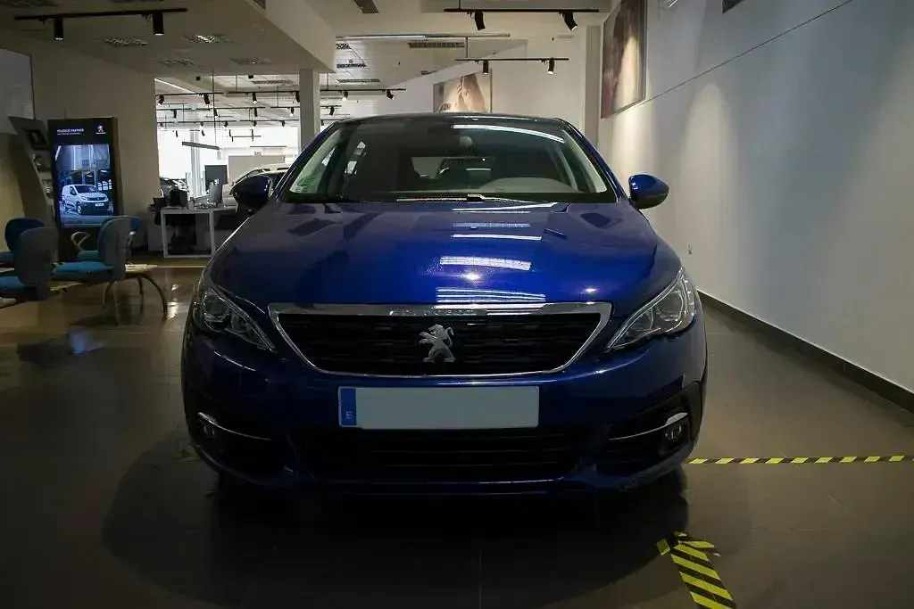 Usado Peugeot 308 Style 110 CV (80 kW) 2020 Otro Berlina
