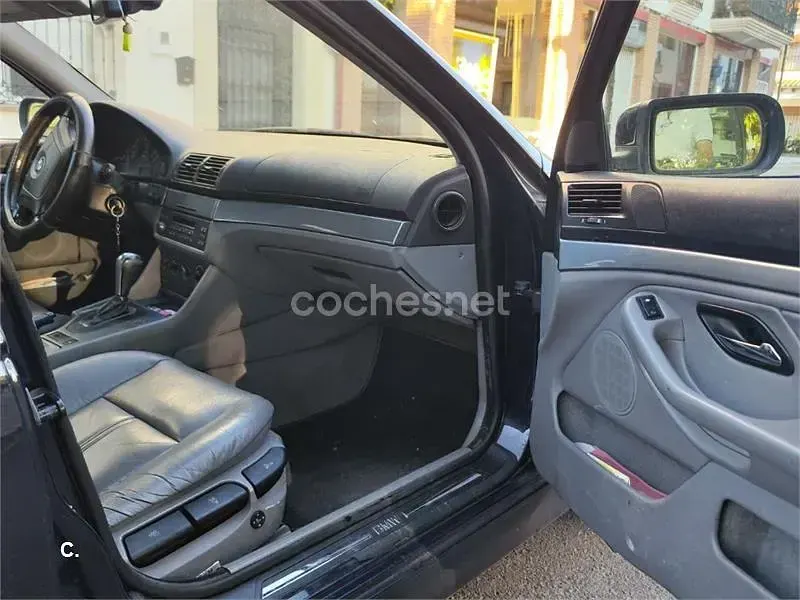 Usado BMW 530 184 CV (135 kW) 1999 Azul Berlina