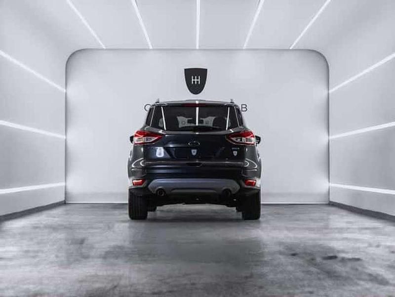 Usado Ford Kuga Trend 150 CV (110 kW) 2014 SUV