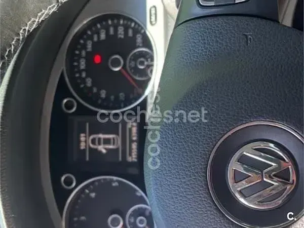 Usado VW Passat 140 CV (102 kW) 2010 Azul Berlina