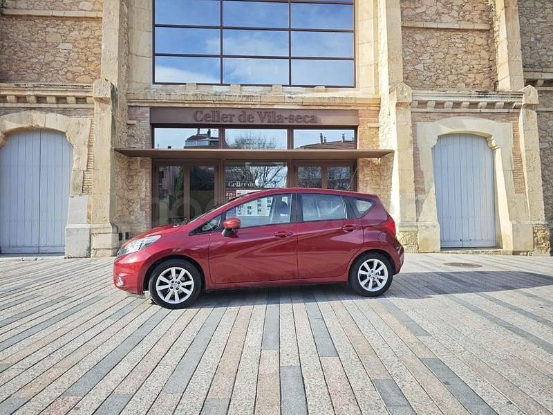 Usado Nissan Note Tekna 80 CV (58 kW) 2013 Granate Utilitario