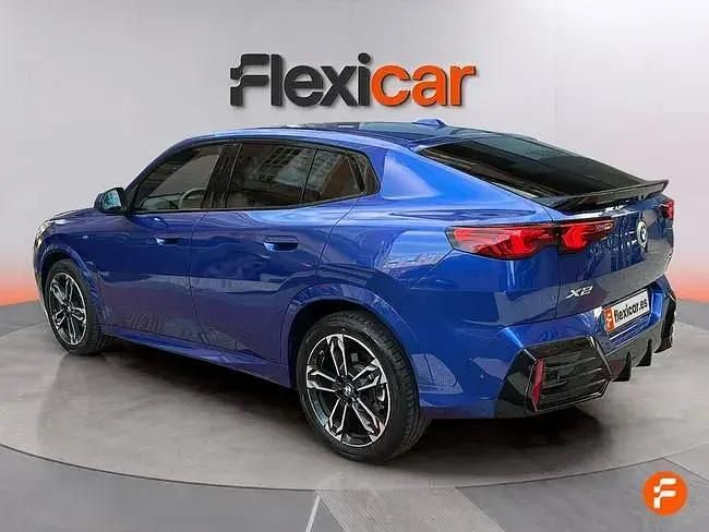 Usado BMW X2 163 HP (119 kW) 2025 Azul SUV