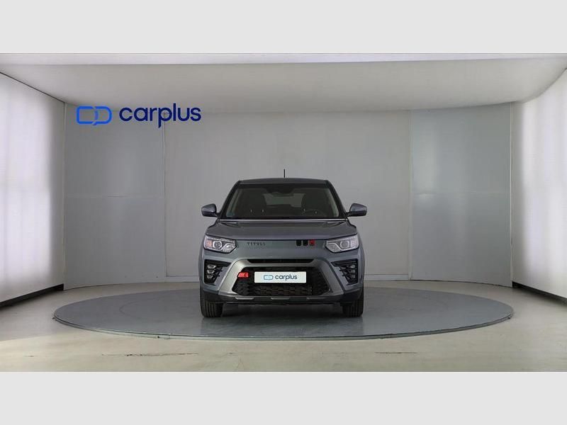 Usado Ssangyong (KGM) Tivoli 163 CV (119 kW) 2024 Grand white blanco metalizado
