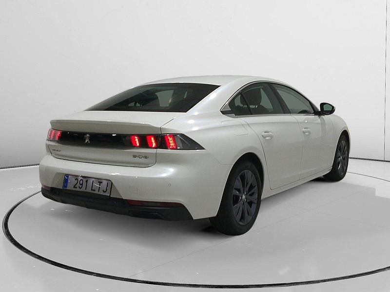 Usado Peugeot 508 Active 132 CV (97 kW) 2021 Blanco Berlina