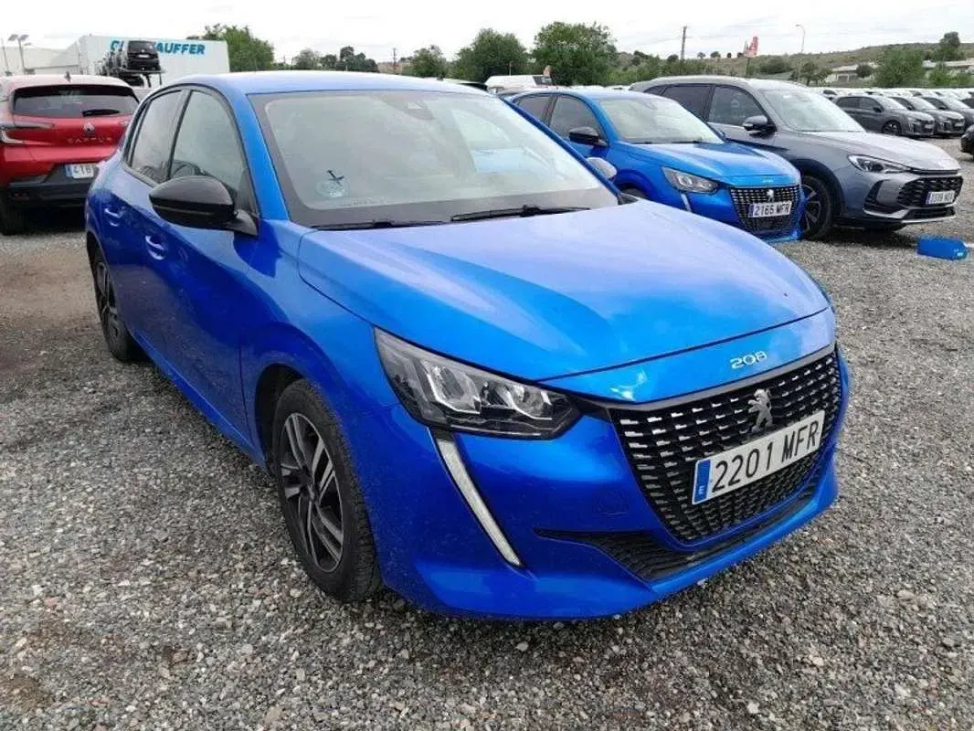 Usado Peugeot 208 Allure 102 CV (75 kW) 2023 Azul Utilitario
