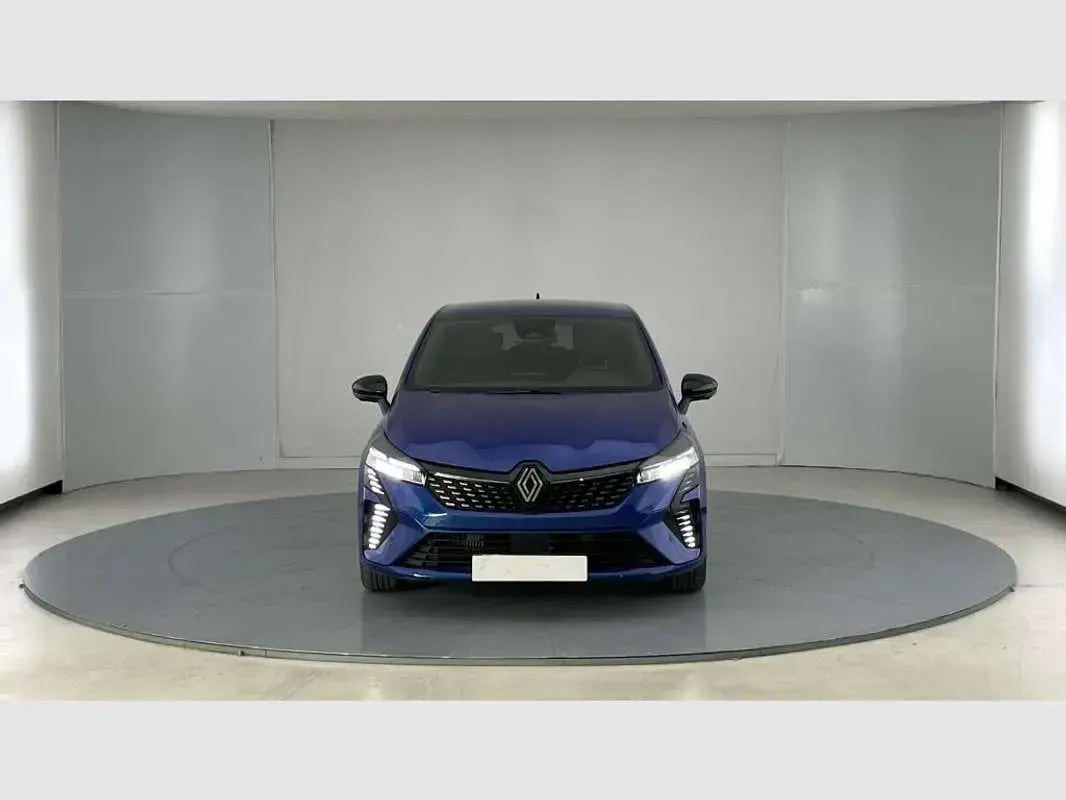 Usado Renault Clio V Techno 91 CV (66 kW) 2024 Azul Utilitario