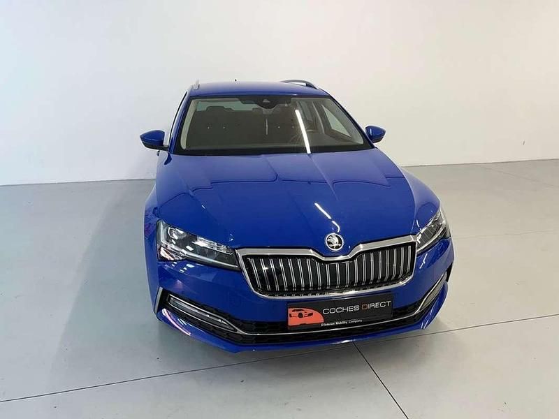Usado Skoda Superb Ambition 218 CV (160 kW) 2020 Azul Familiar
