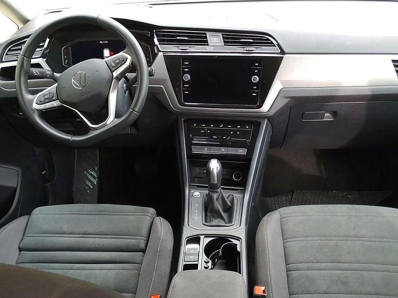 Usado VW Touran 150 CV (110 kW) 2025 Monovolumen