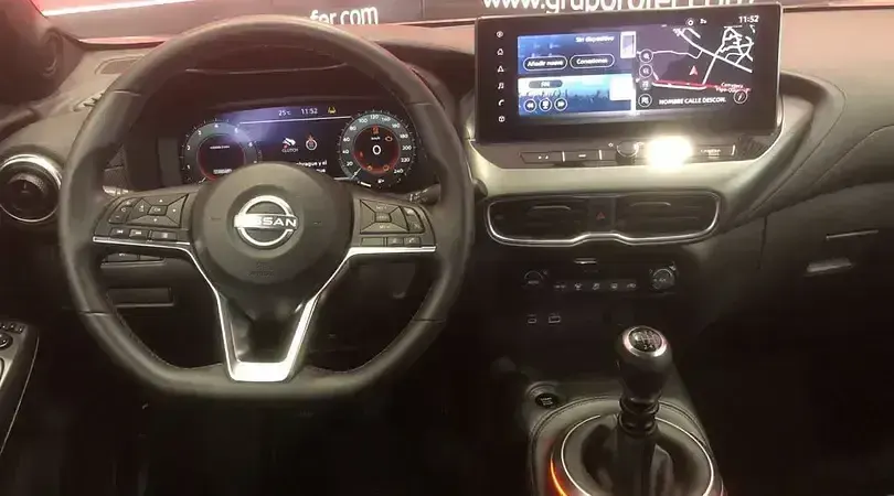 Usado Nissan Juke N-Connecta 114 CV (83 kW) 2025 Katana grey especial SUV