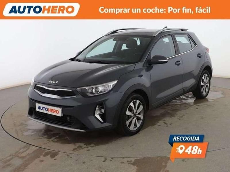 Gris Usado 2022 Kia Stonic Plus SUV | 15.904 € (Precio justo) - Imagen 1/3