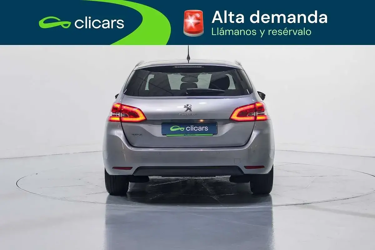 Usado Peugeot 308 SW Style 131 CV (96 kW) 2016 Gris Familiar