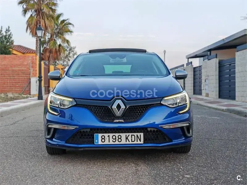 Usado Renault Mégane GT Line GT-Line 130 CV (95 kW) 2017 Azul Berlina