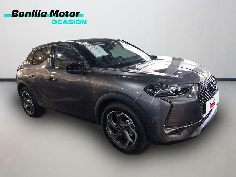 Usado DS Automobiles DS3 Crossback Grand Chic 155 CV (114 kW) 2019 Gris / plata SUV