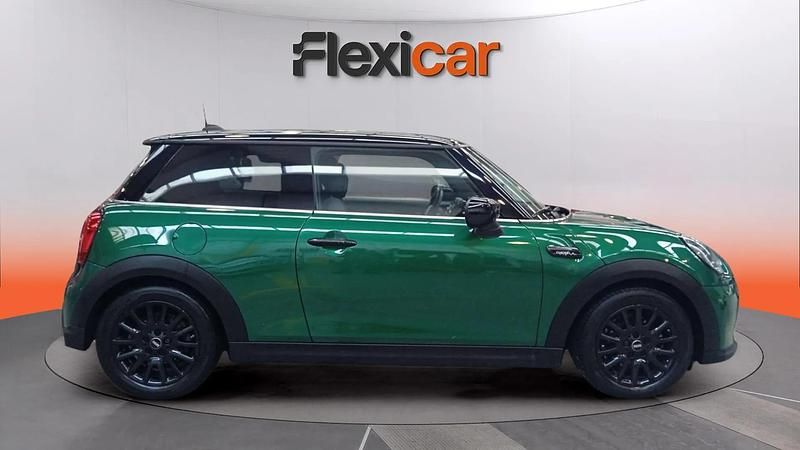 Usado Mini Cooper 136 CV (100 kW) 2022 Verde Utilitario