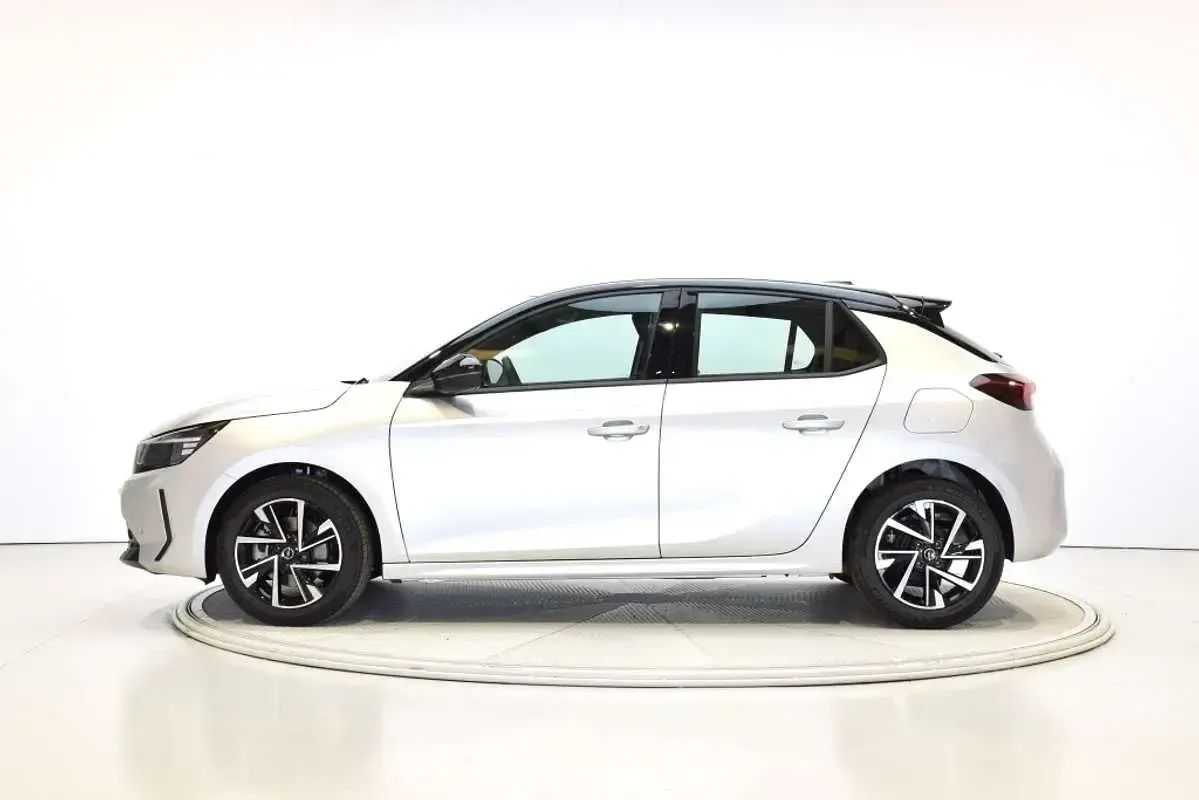 Nuevo Opel Corsa S 101 CV (74 kW) 2026 Gris Utilitario