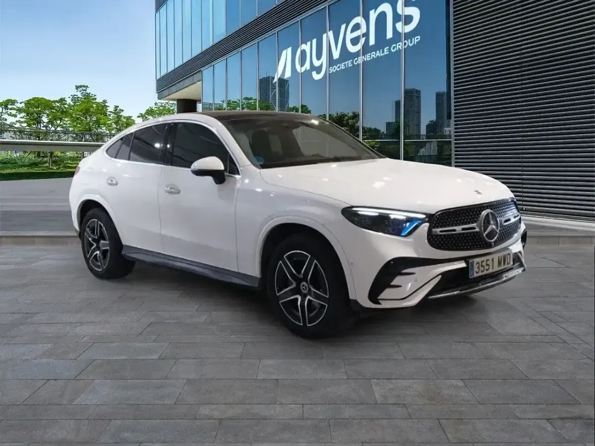 Usado Mercedes GLC300e 313 CV (230 kW) 2024 Blanco SUV