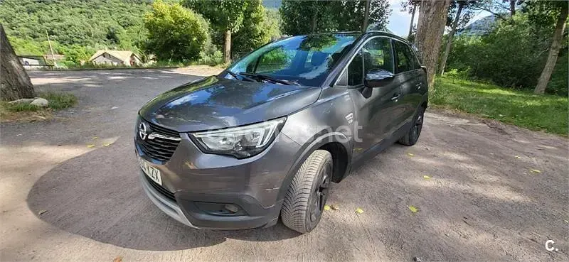 Usado Opel Crossland X 110 CV (80 kW) 2019 Negro SUV