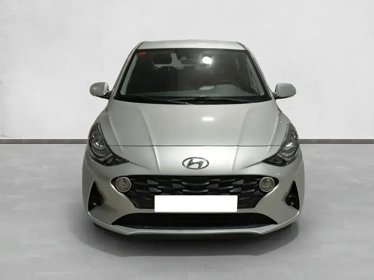 Usado Hyundai i10 67 CV (49 kW) 2021 Blanco Utilitario