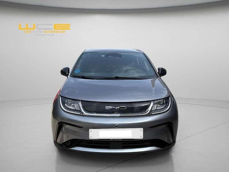 Usado BYD Dolphin Comfort 150 kW (204 CV) 2025 Gris Utilitario