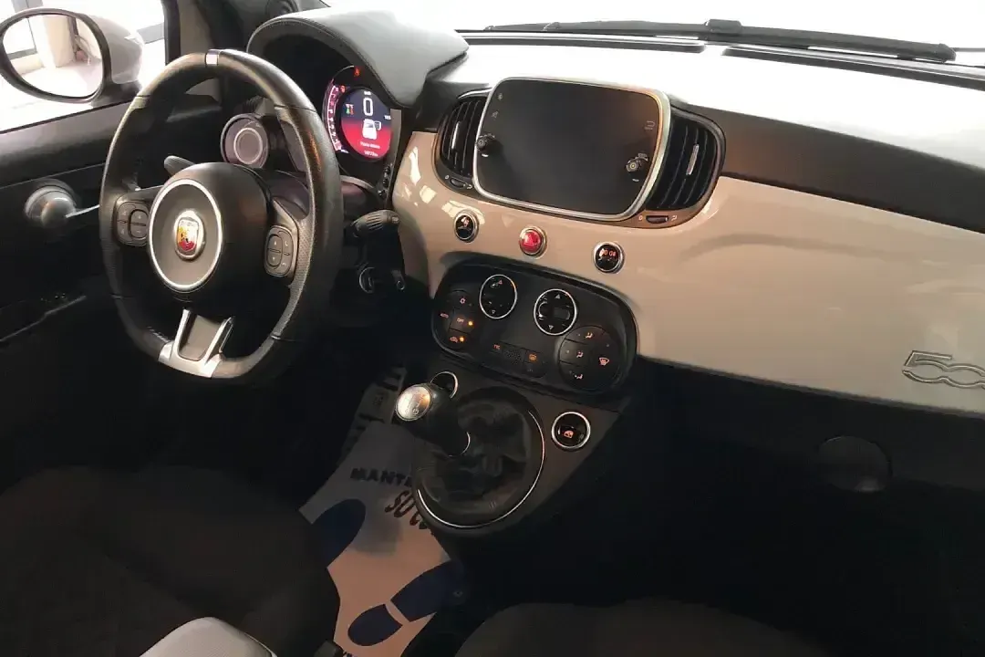 Usado Abarth 595 145 CV (106 kW) 2021 Blanco Descapotable