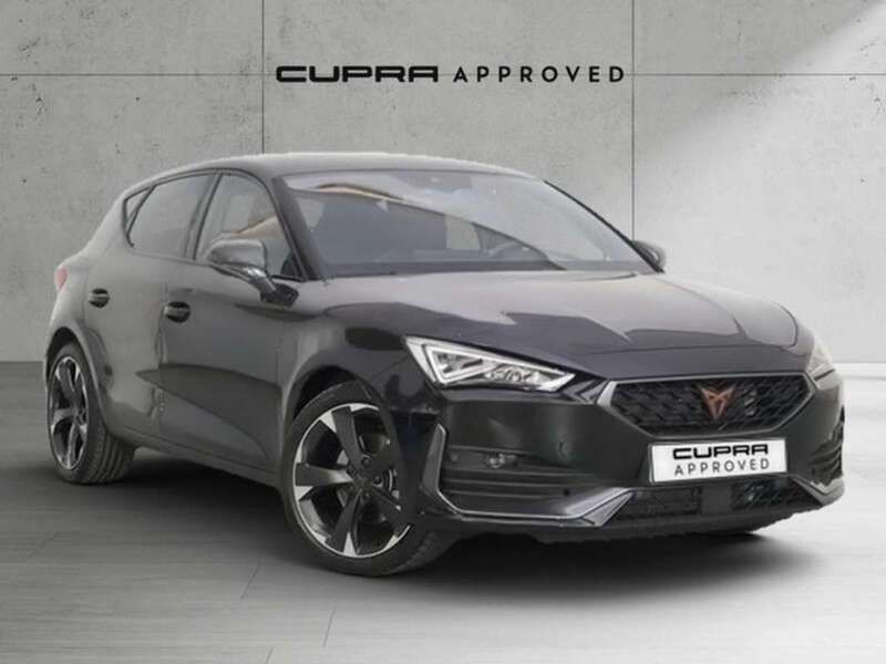 Negro Usado 2024 Cupra Leon Utilitario | 25.100 € (Precio justo) - Imagen 1/4